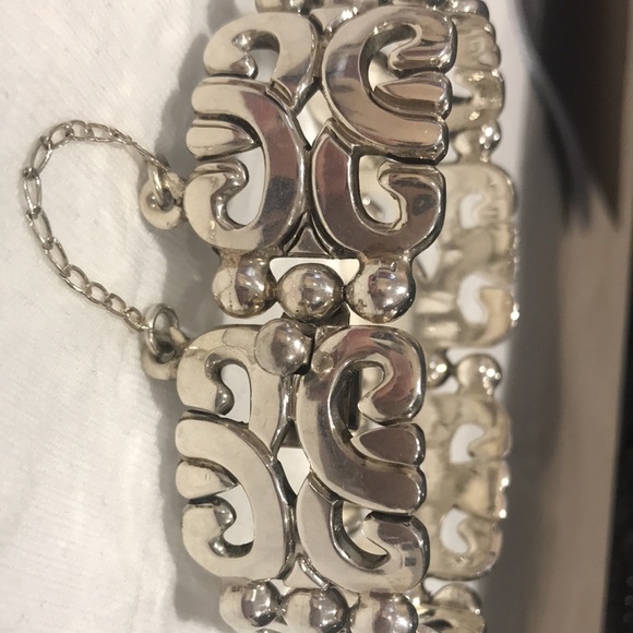 *Price Firm* Mexico Sterling Silver Bracelet with Safety Clasp - Picture 8 of 8